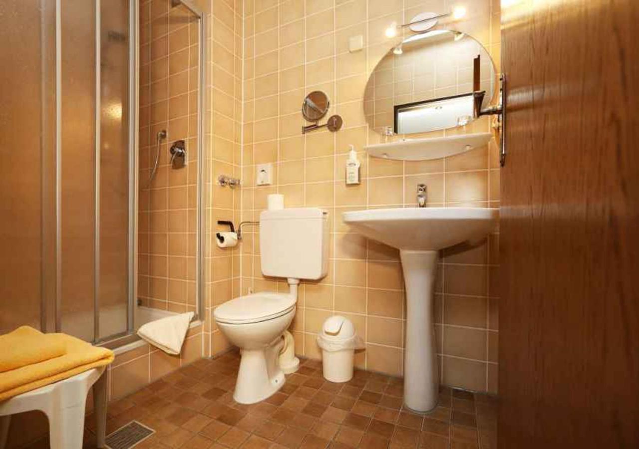 Jägerhof Hotell Langenhagen  Exteriör bild